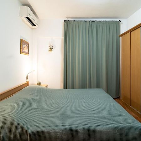 Erika Appartement Krk Town Buitenkant foto