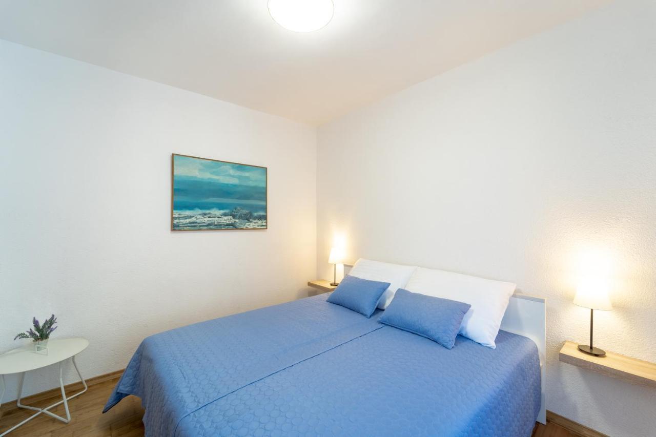 Erika Appartement Krk Town Buitenkant foto