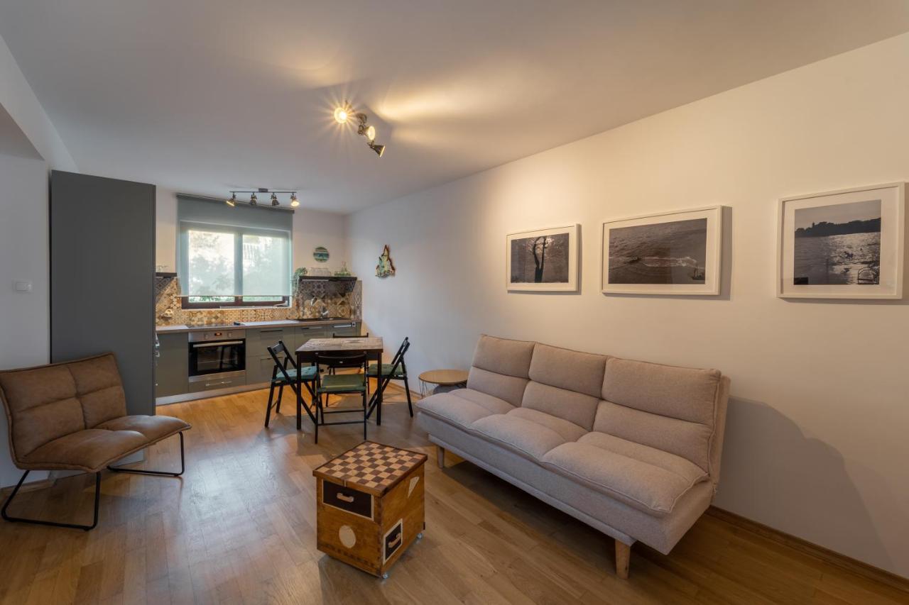 Erika Appartement Krk Town Buitenkant foto